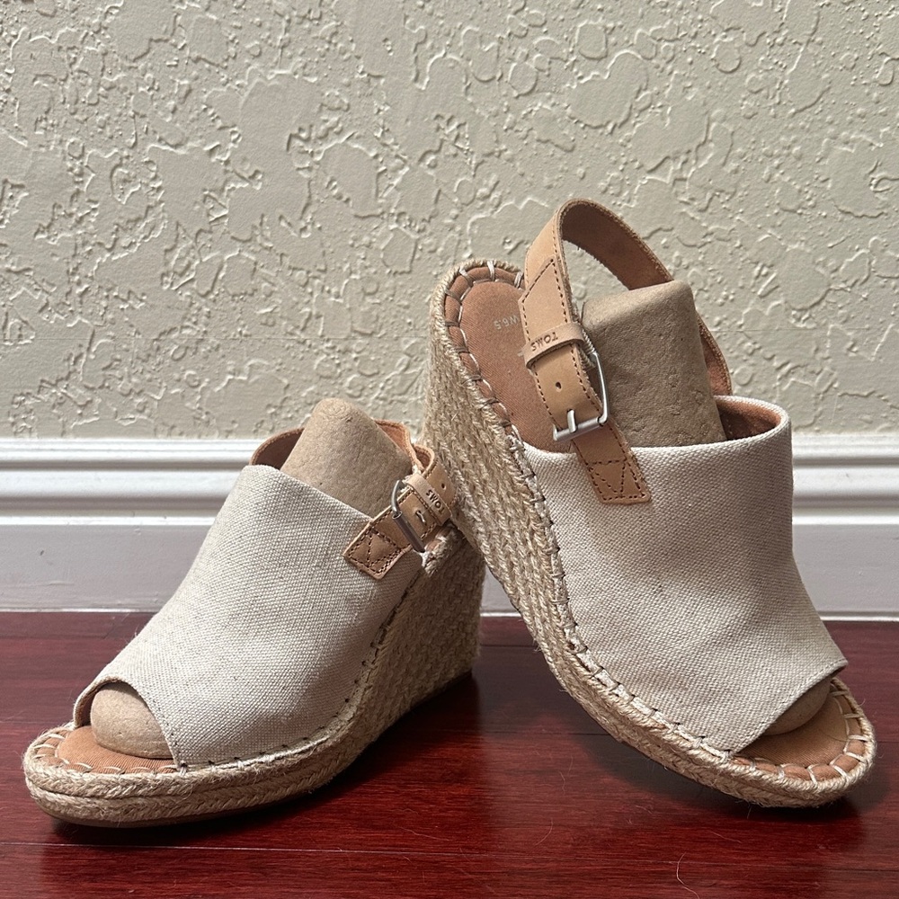 Toms Cream Espadrille Wedge Sandals
